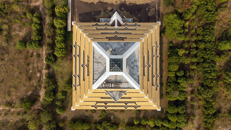 King Mongkut's University of Technology