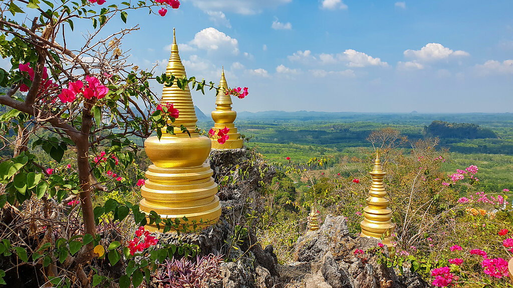 Thamma Park (Ban Khao Na Nai)