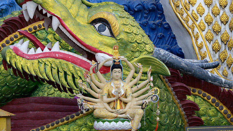 Plai Laem Tempel